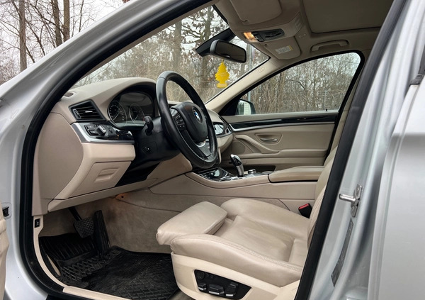 BMW Seria 5 cena 46500 przebieg: 223000, rok produkcji 2011 z Kraków małe 46